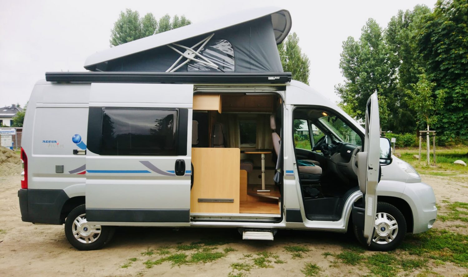 6bbe864f-a756-47ff-9374-4c82a9dff005